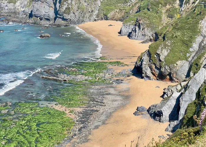 The Cliffs - Oceanlight * San Roman del Valle (Lugo)