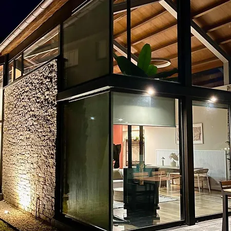 The Cliffs - Oceanlight * San Roman del Valle (Lugo)