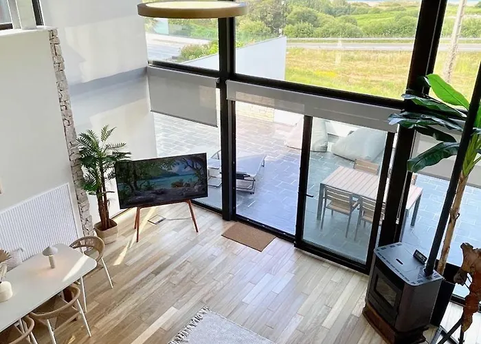 The Cliffs - Oceanlight *