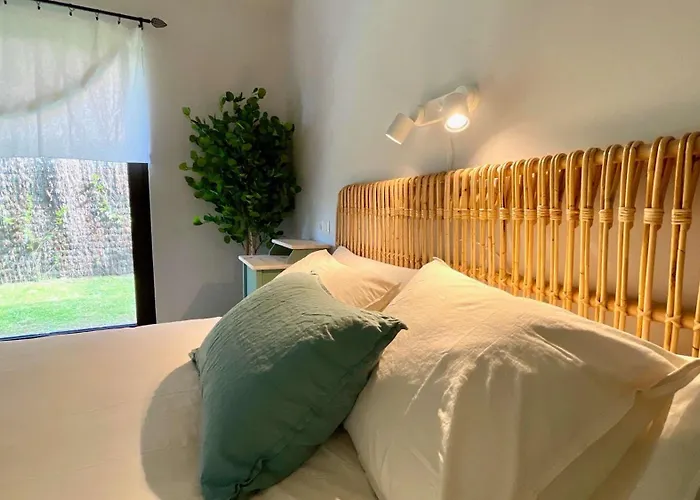 The Cliffs - Oceanlight *