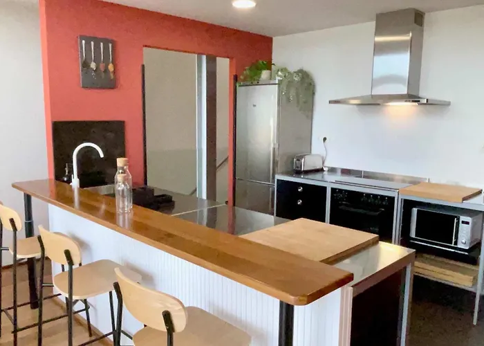 The Cliffs - Oceanlight *